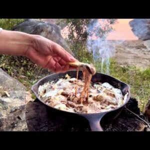 Delicious hack for dippable S'mores fondue in family size